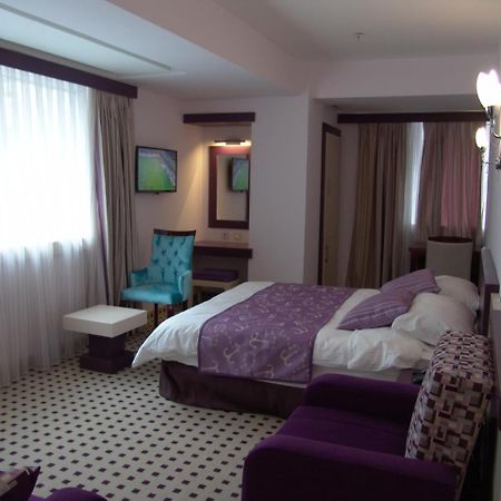 Izan Hotel Izmir Zimmer foto
